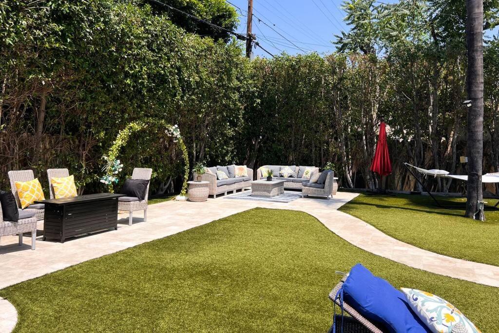 Luxury Oasis In Encino W Pool & * Los Ángeles