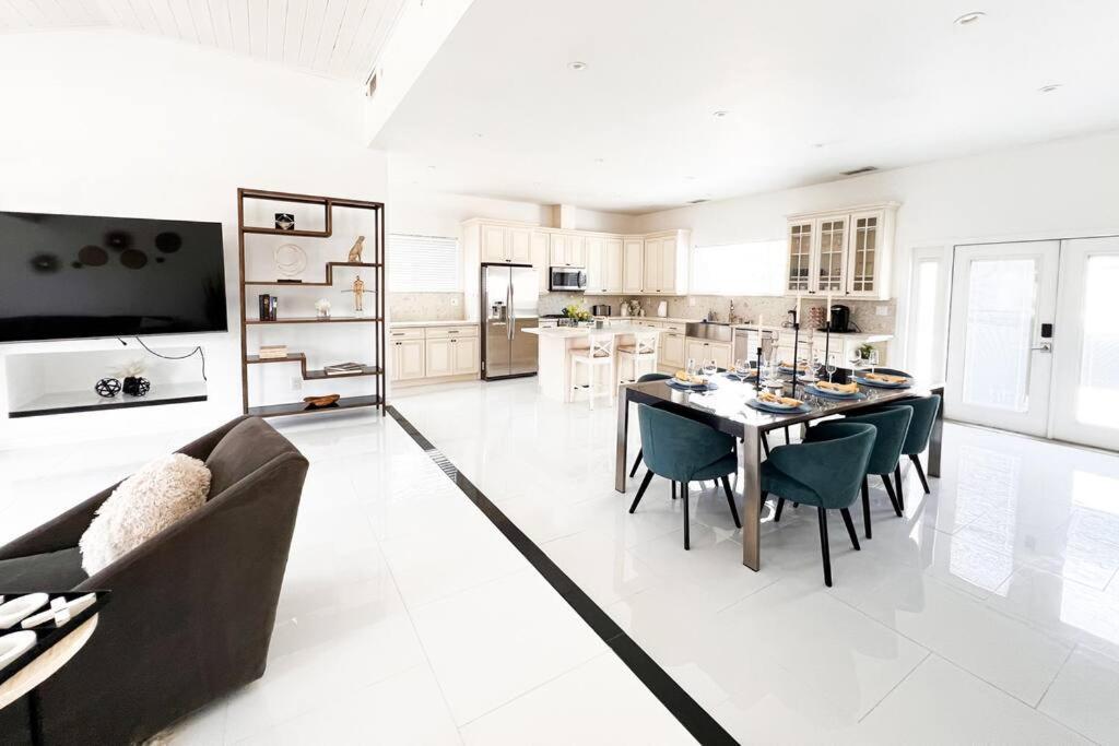 Сasa de vacaciones Luxury Oasis In Encino W Pool & Los Ángeles